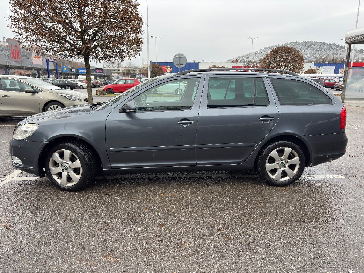 Škoda octavia 2 benzín 153 tis.km - 2