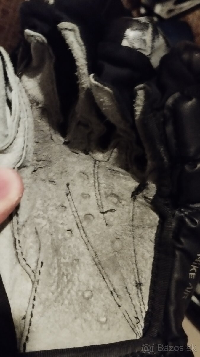 Predám hokejové rukavice - 2