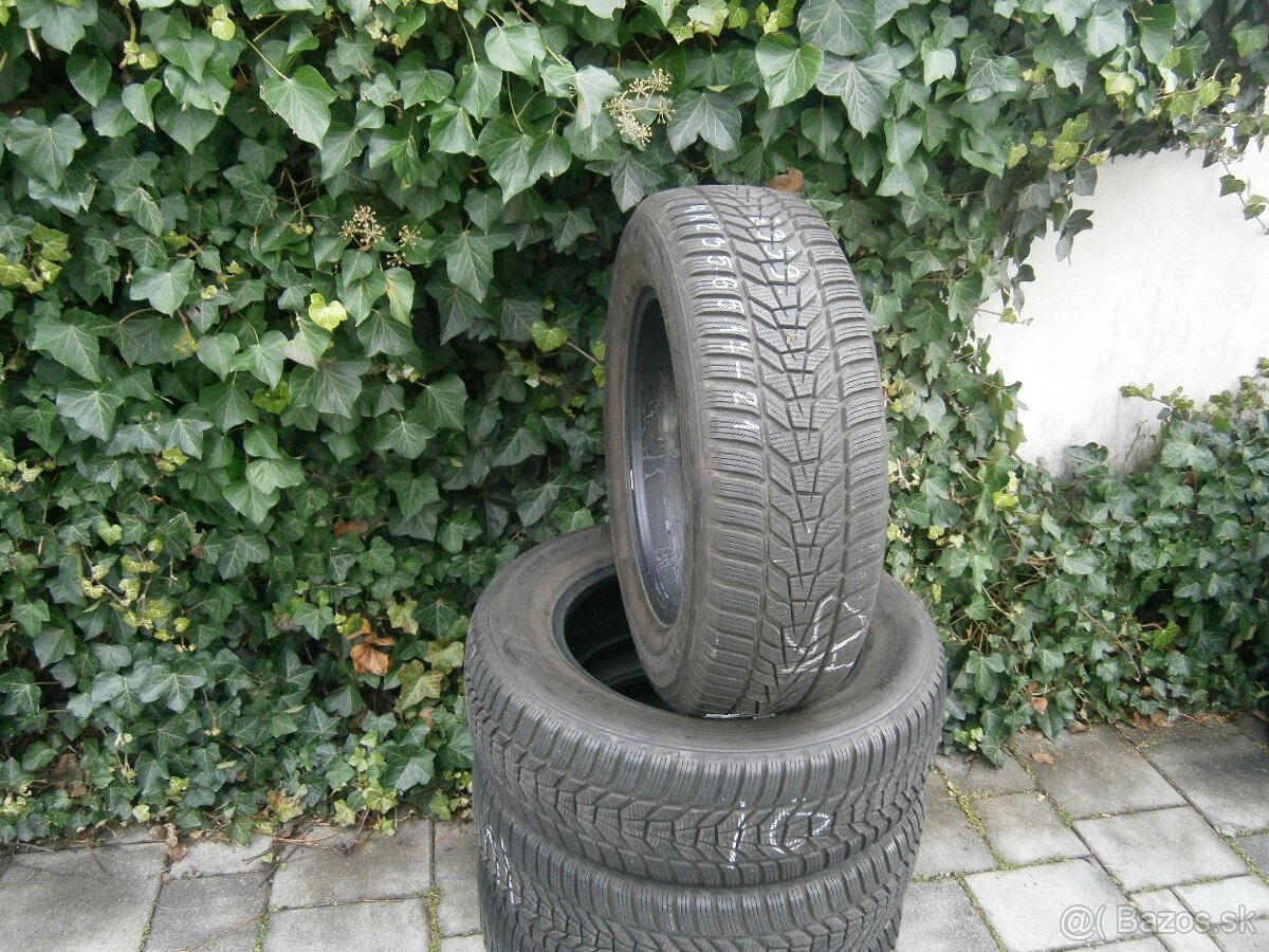 Predám 4x zimné ako nové pneu Hankook 235/65 R17 108VXL - 2