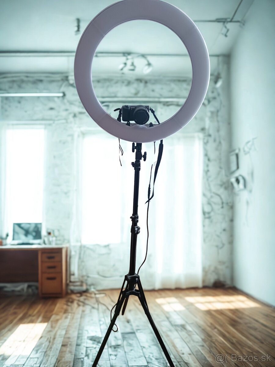 Sony Alpha a5100 + objektív 16–50 OSS + Ring Light - 2