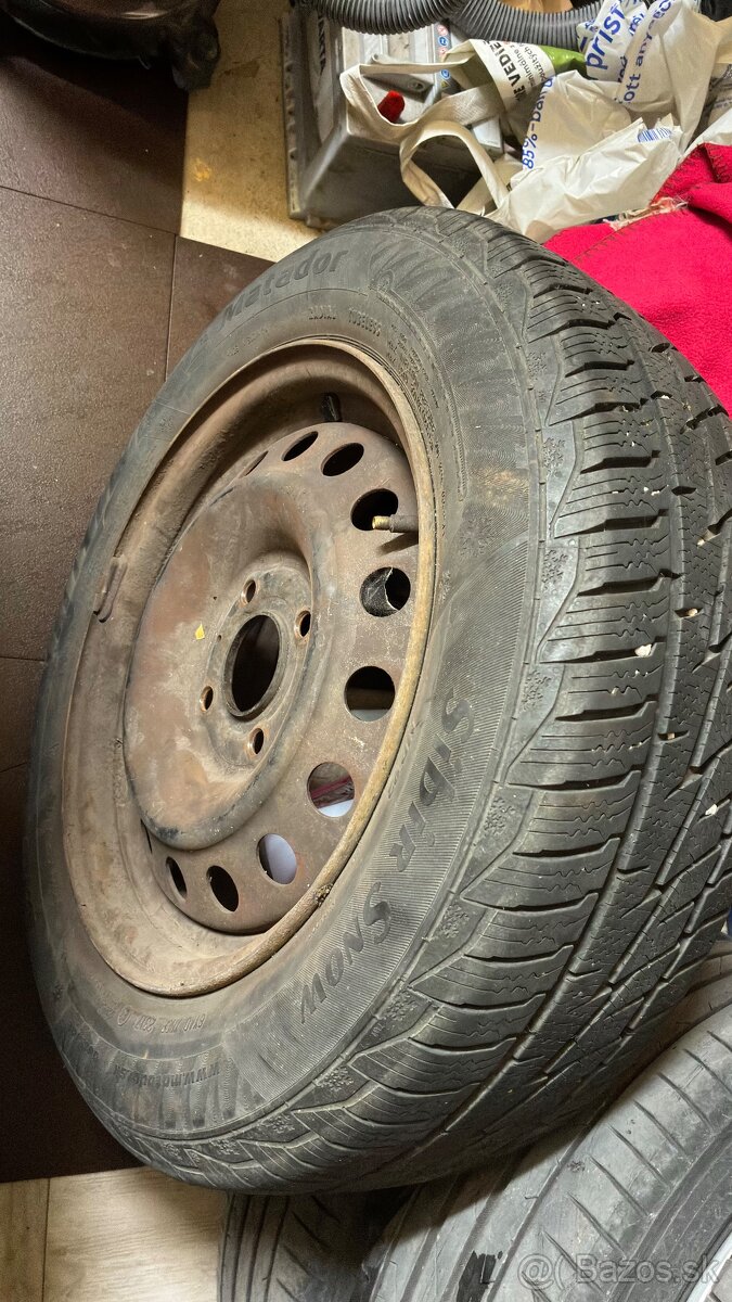 Zimné pneu 185/65 R15 - 2