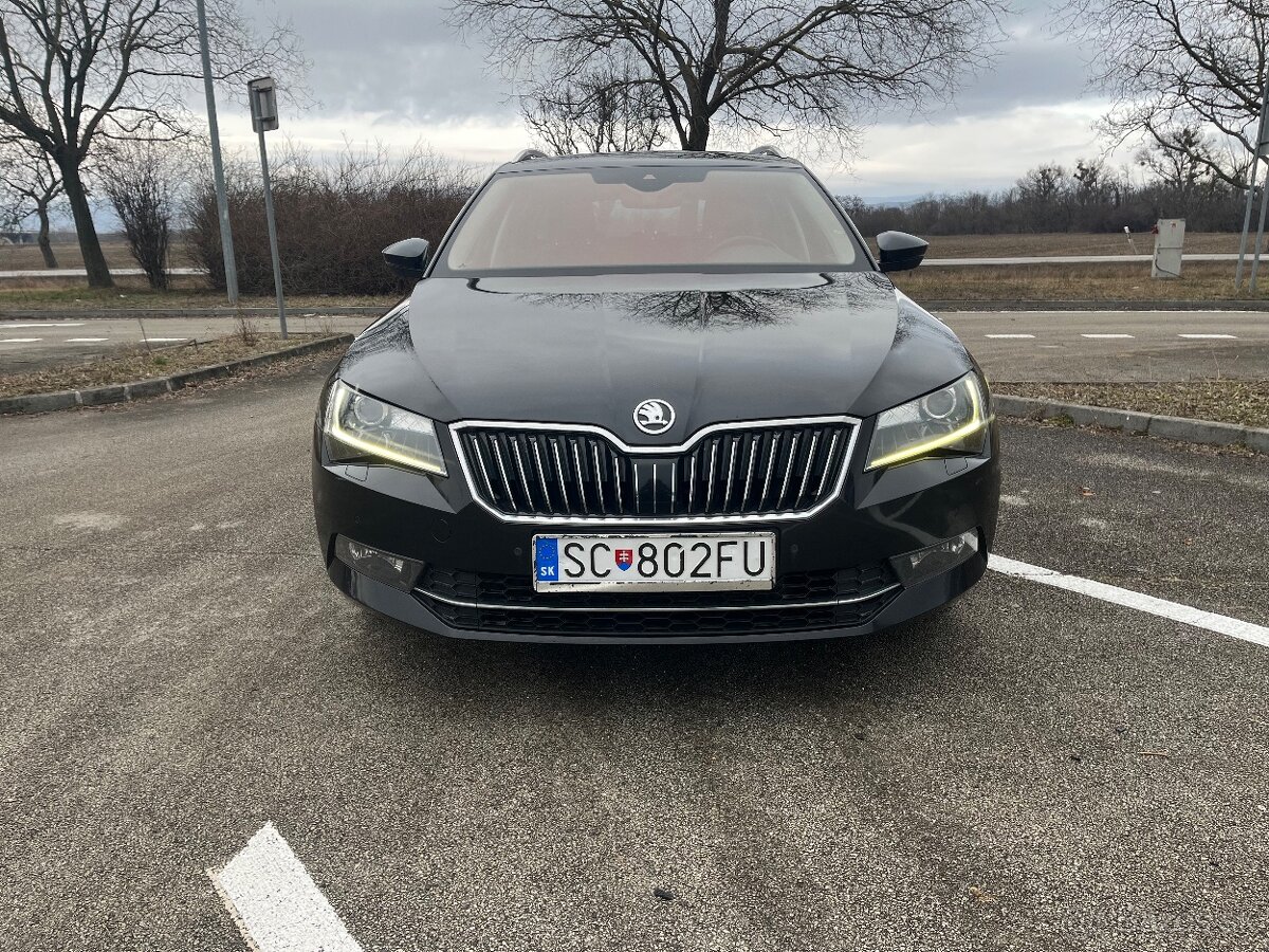Škoda Superb Combi 2.0 TDI Style DSG - TOP stav - 2