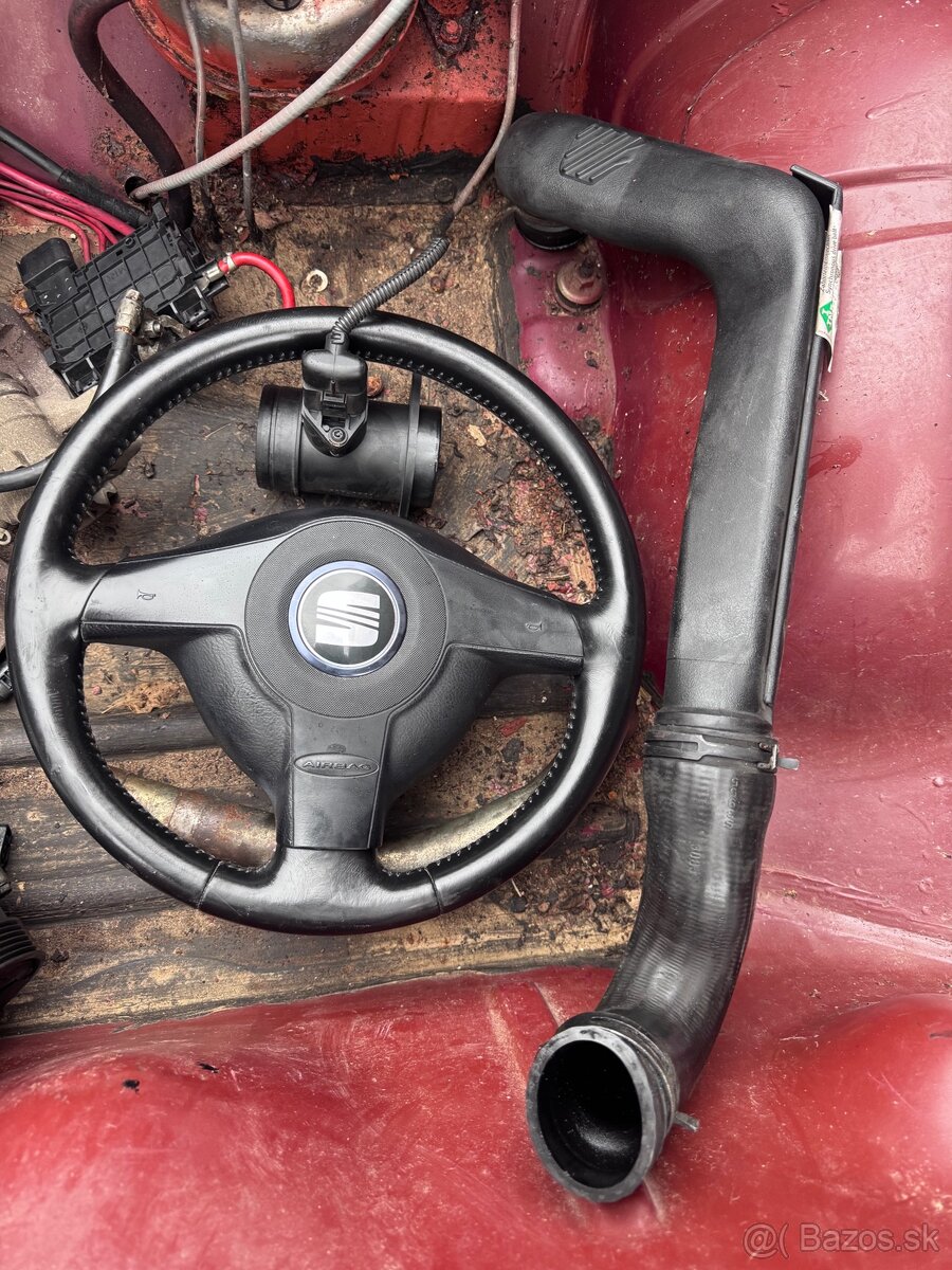 Rozpredám diely Leon 1.9TDI ASV 81kW - 2