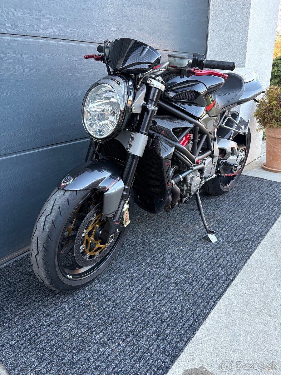 MV Agusta Brutale 910R - 2