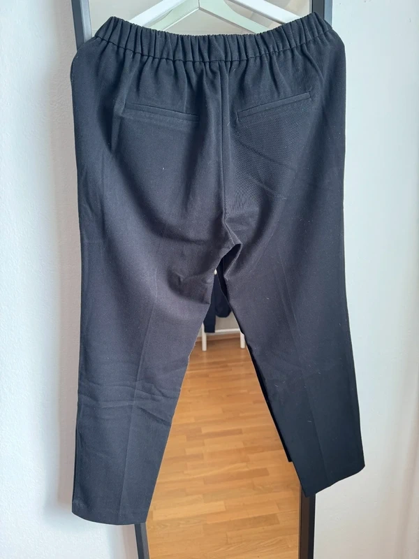 Reserved dámske nohavice v super stave - 2