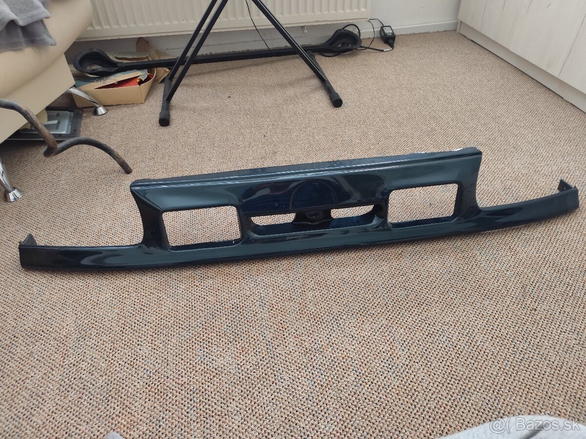 Celna maska Felicia - 2