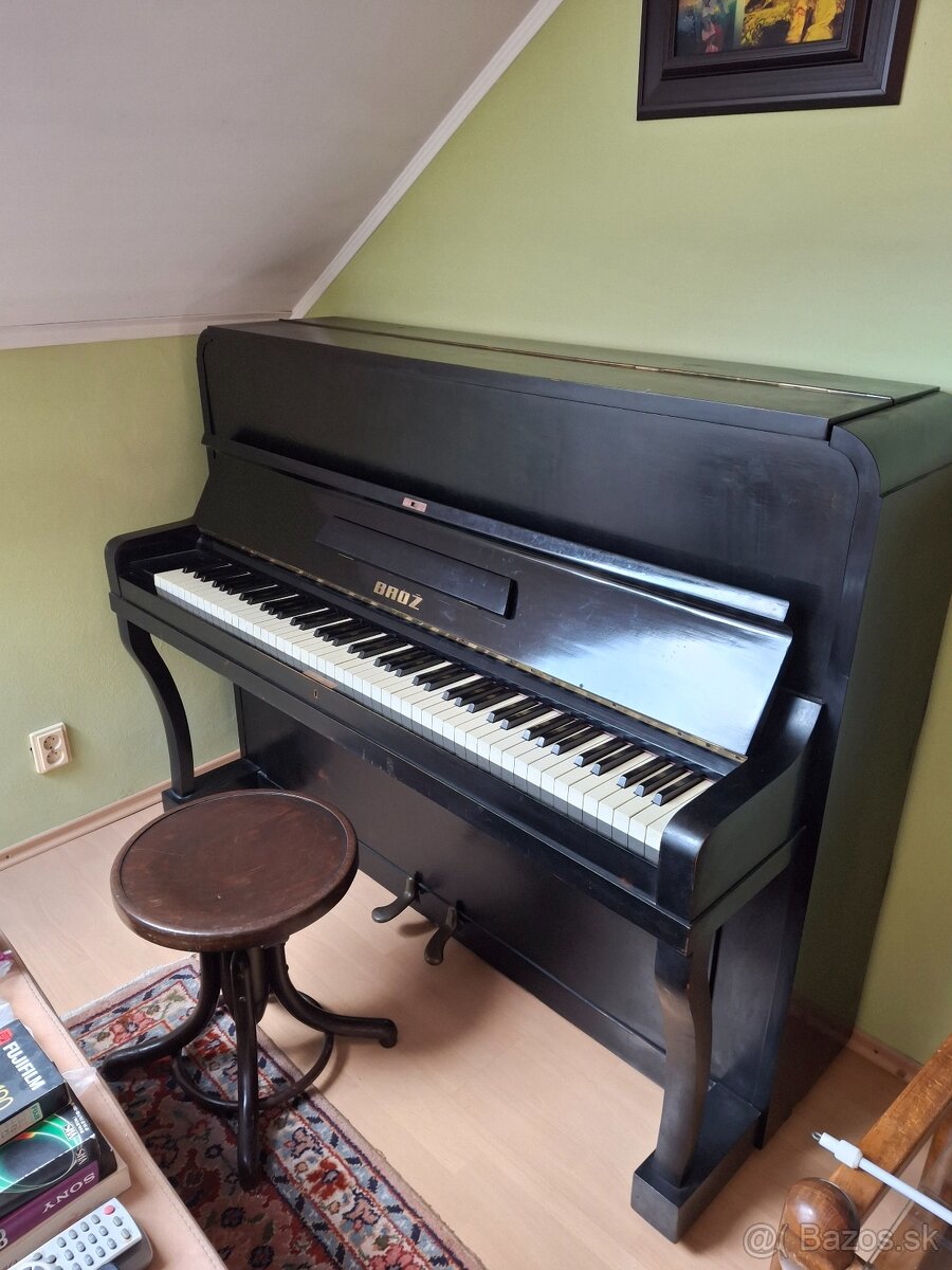 Pianino Broz - 2