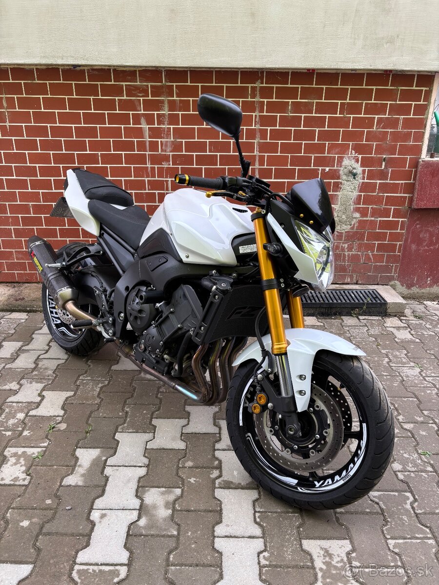 Yamaha fz8 - 2
