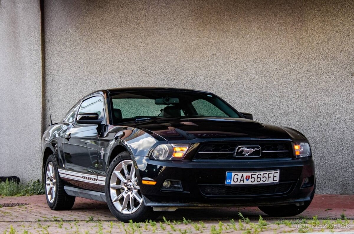 Ford Mustang 4.0L V6 - 2