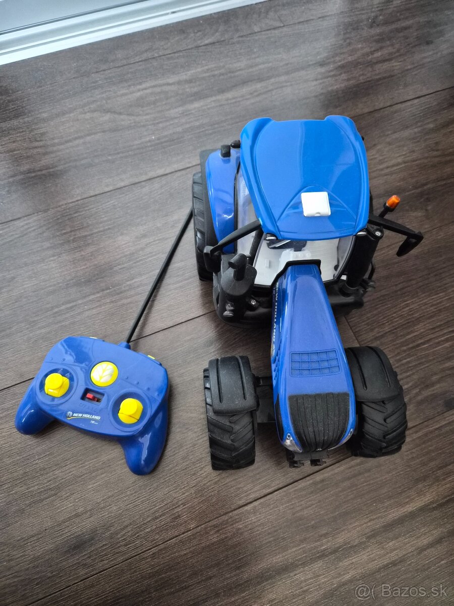 Traktor na ovladanie - 2