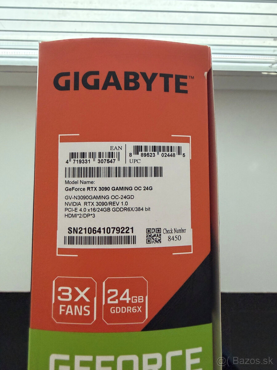 GIGABYTE RTX 3090 GAMING OC 24G - 2