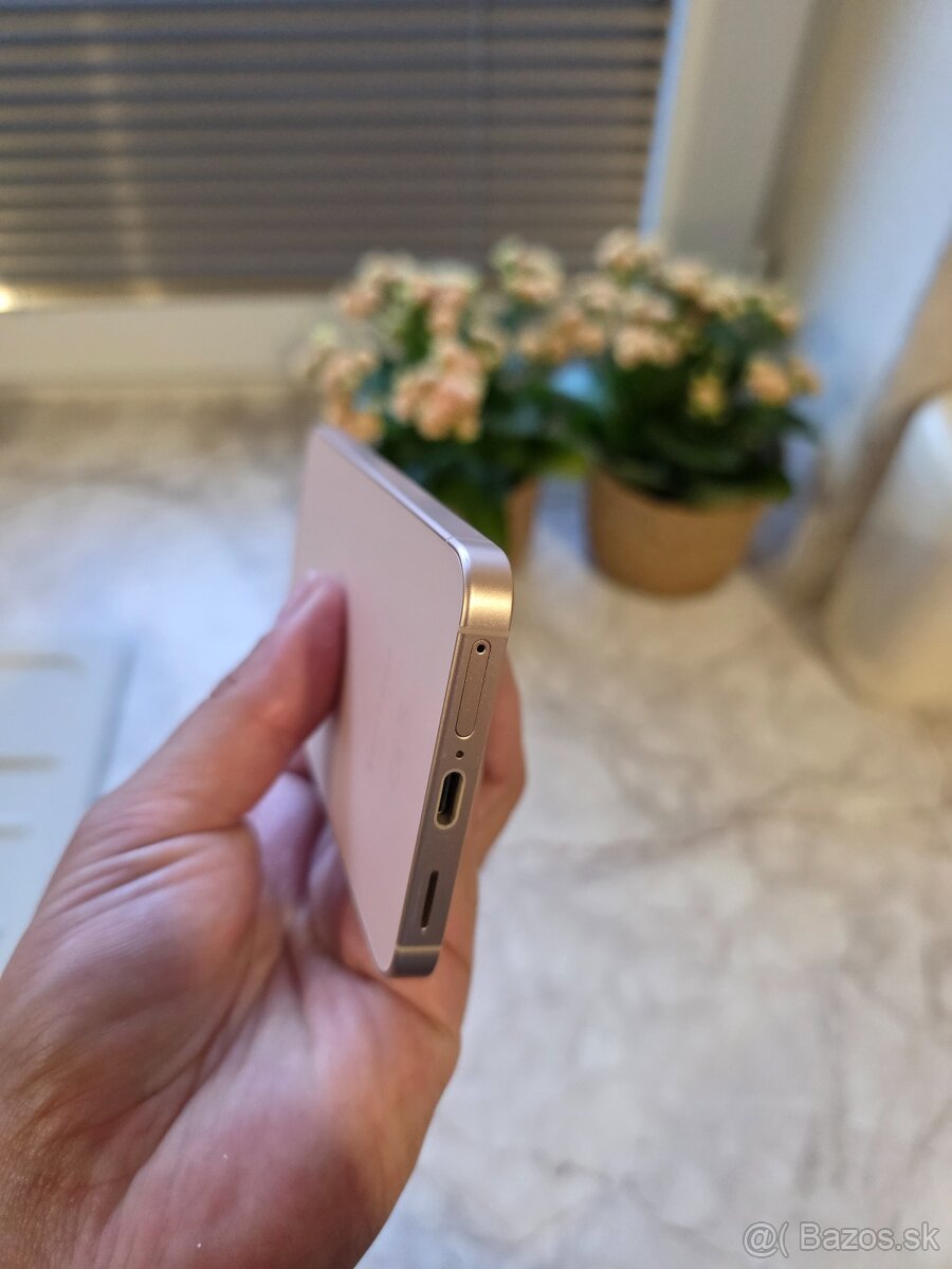 Samsung S25 256GB - 2