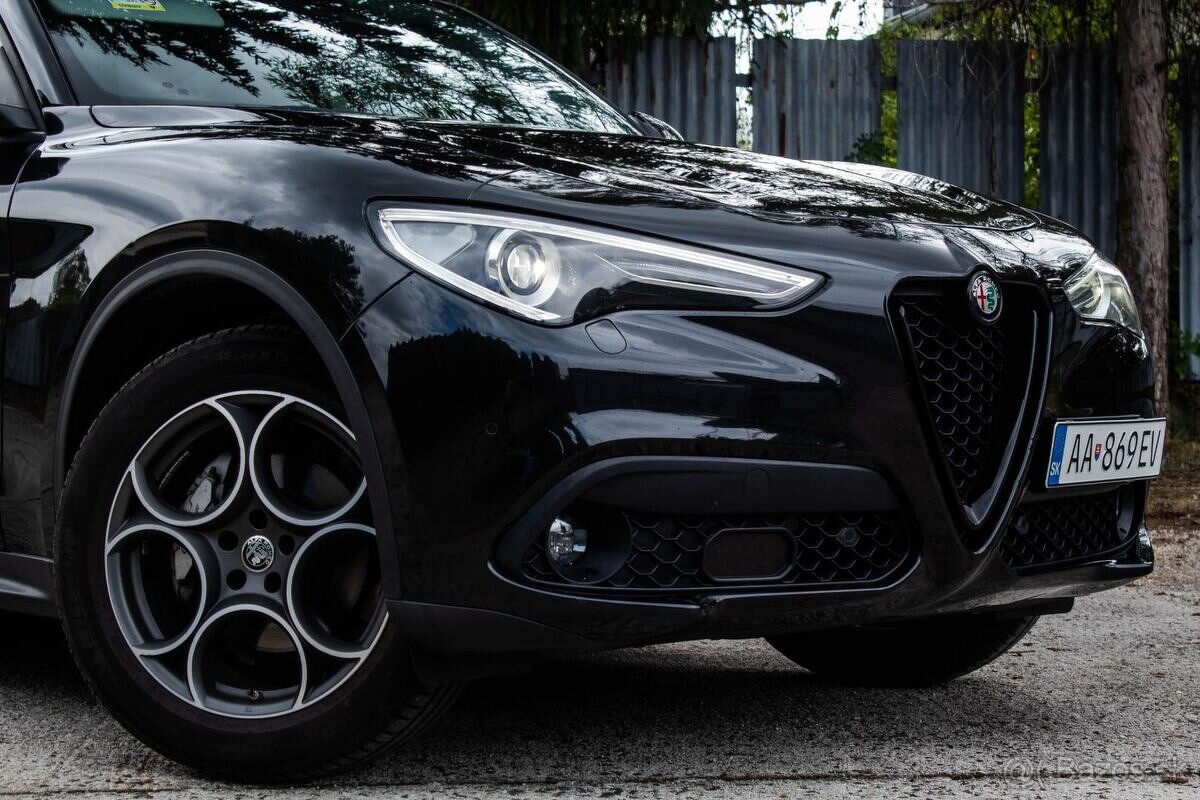 Alfa Romeo Stelvio Q4 - 2