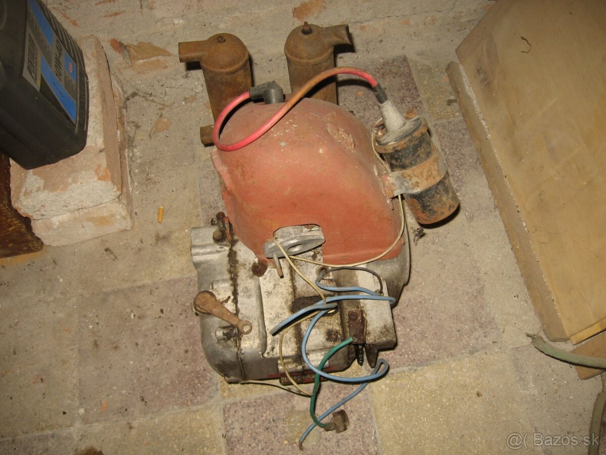 Motor z motocykla - 2