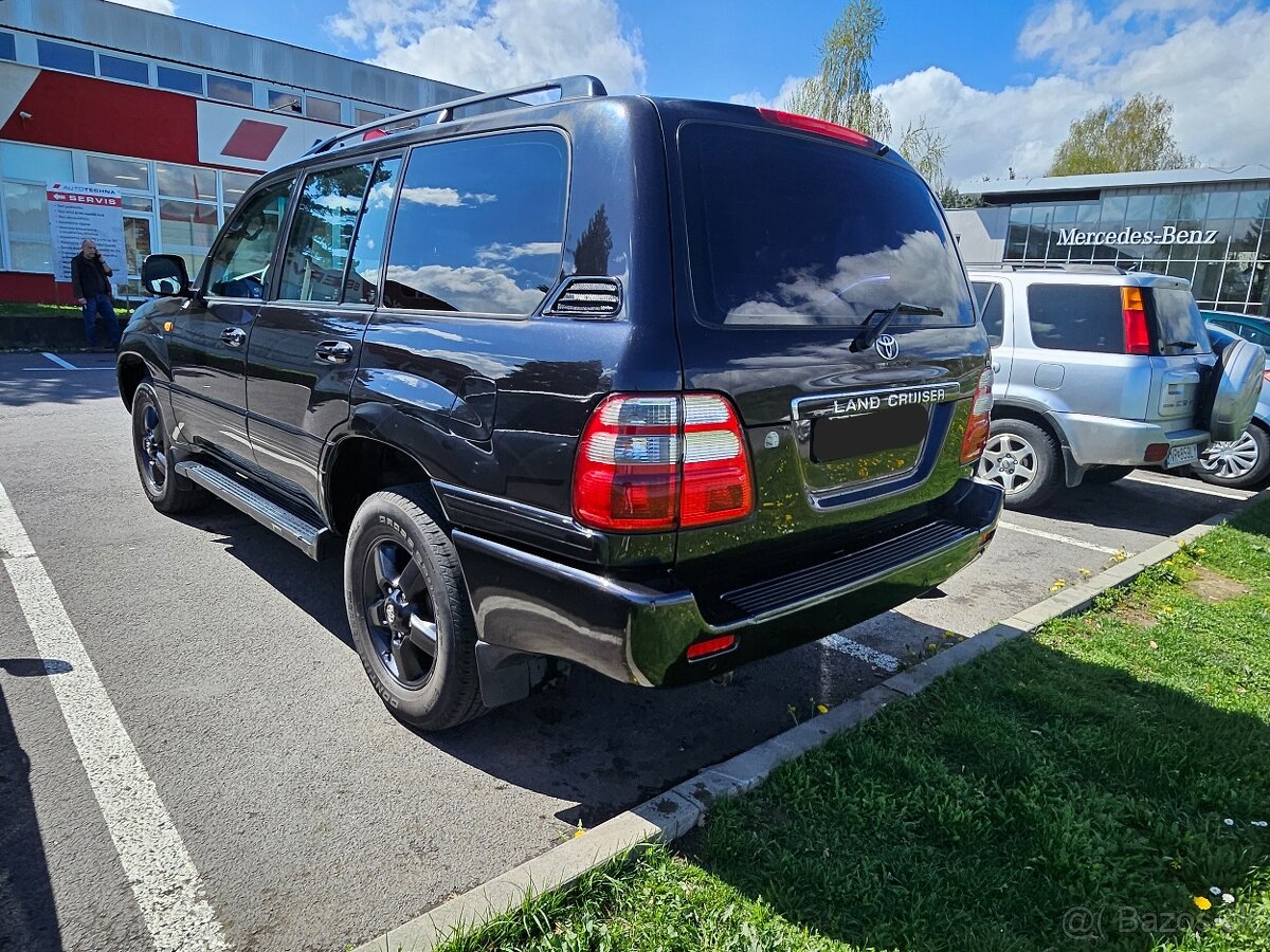 TOYOTA LANDCRUISER 100 4.7 LPG