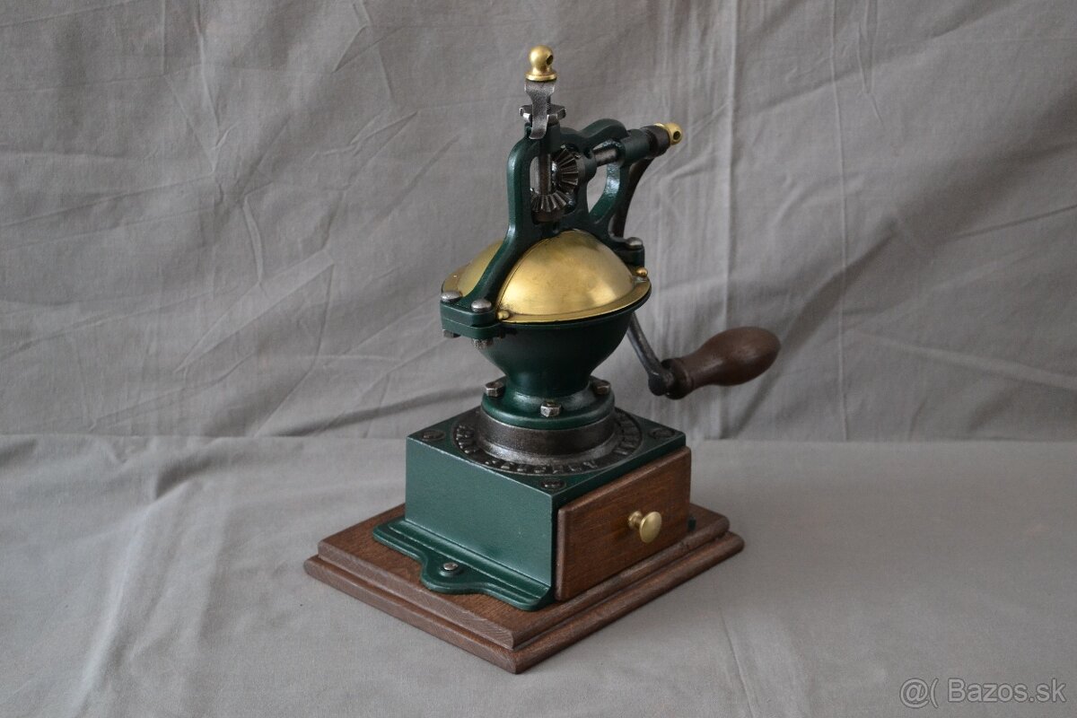 Mlynček na kávu Peugeot A 00 - 2