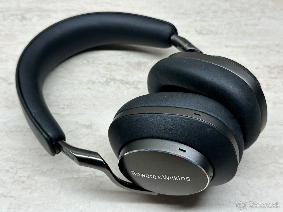 Bowers & Wilkins PX8 - 2
