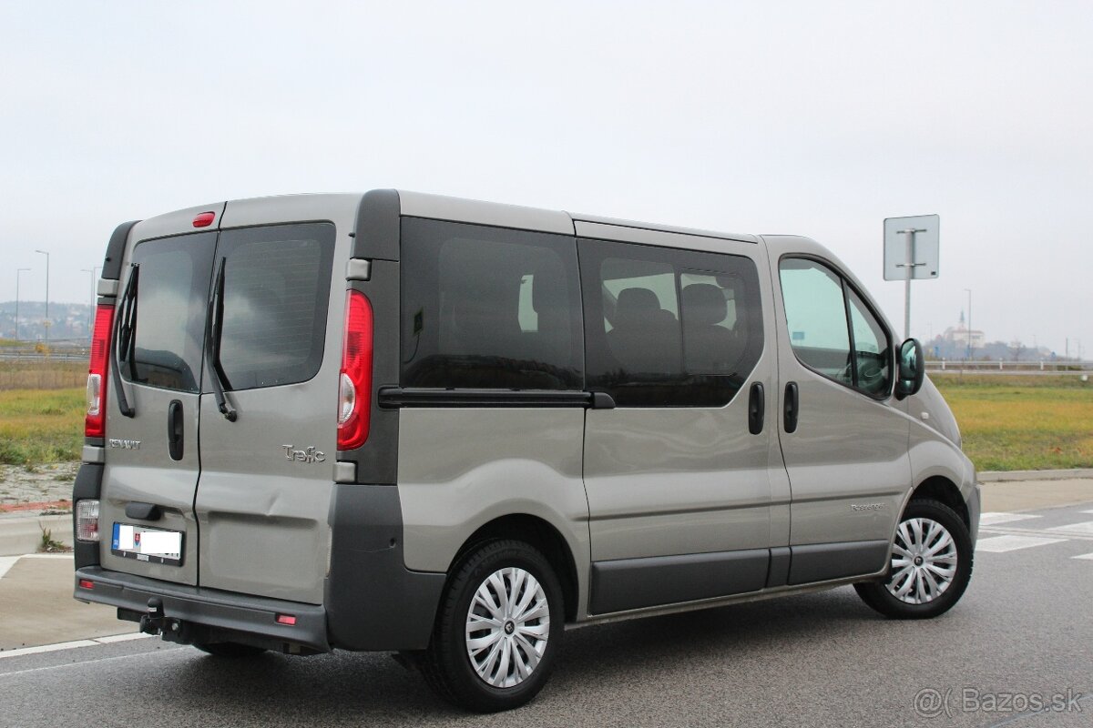 Renault Trafic 2.0DCI 84kw 9 miestne Top Stav - 2