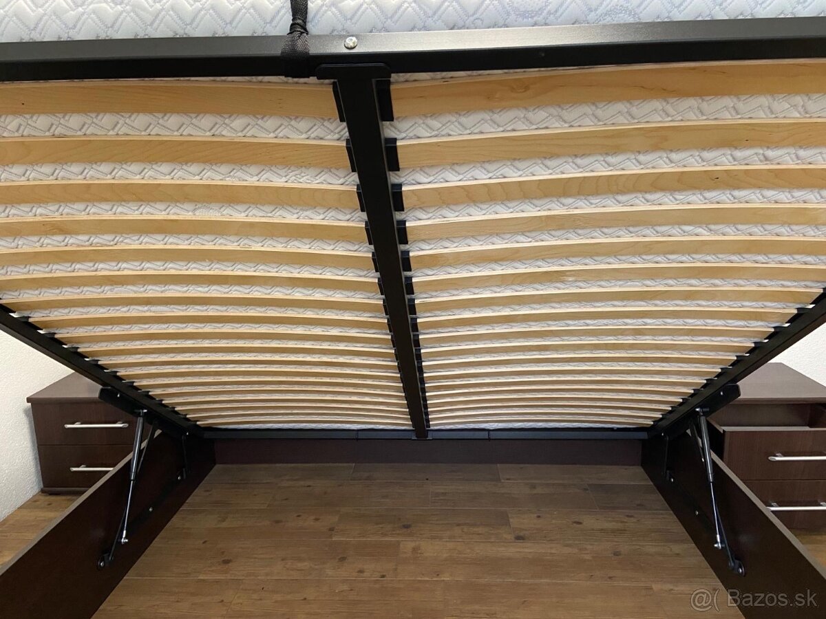 Manželská posteľ 180x200 - 2