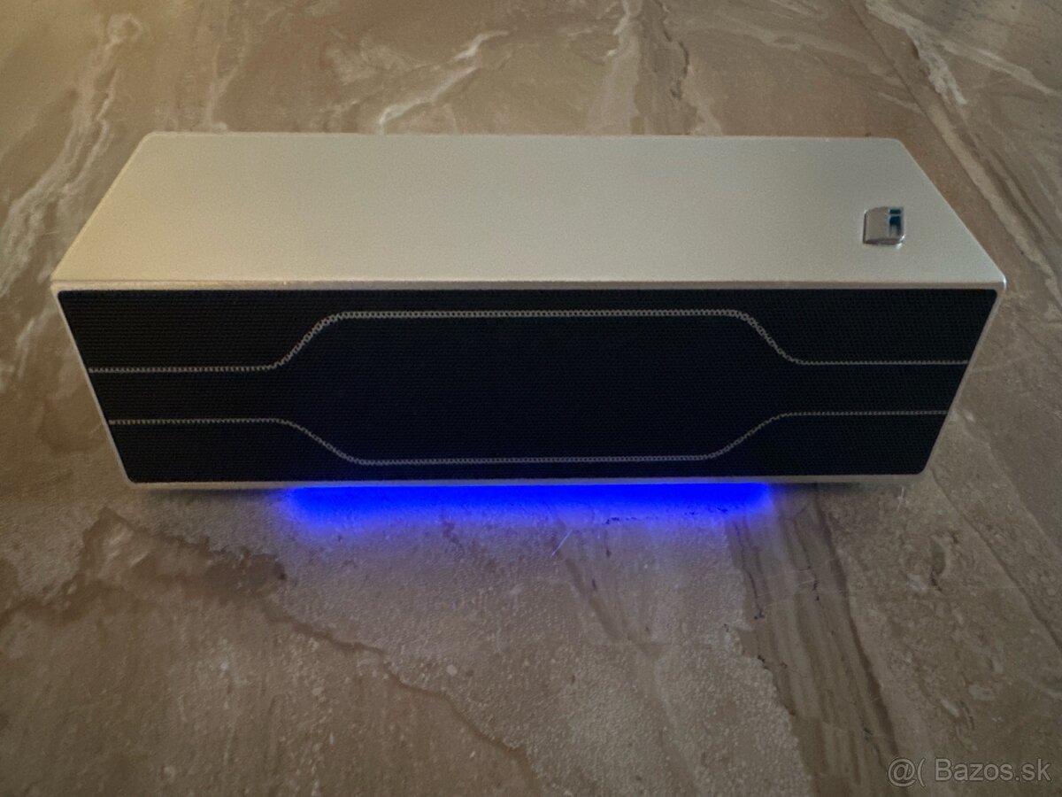 BMW i Bluetooth Prenosný reproduktor - 2