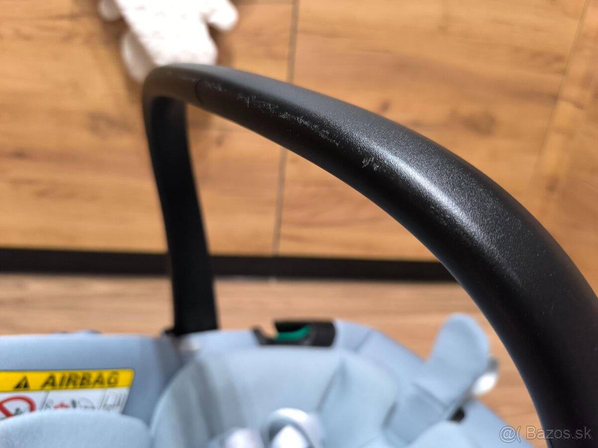 Maxi Cosi Pebble 360 rok 2021 - 2