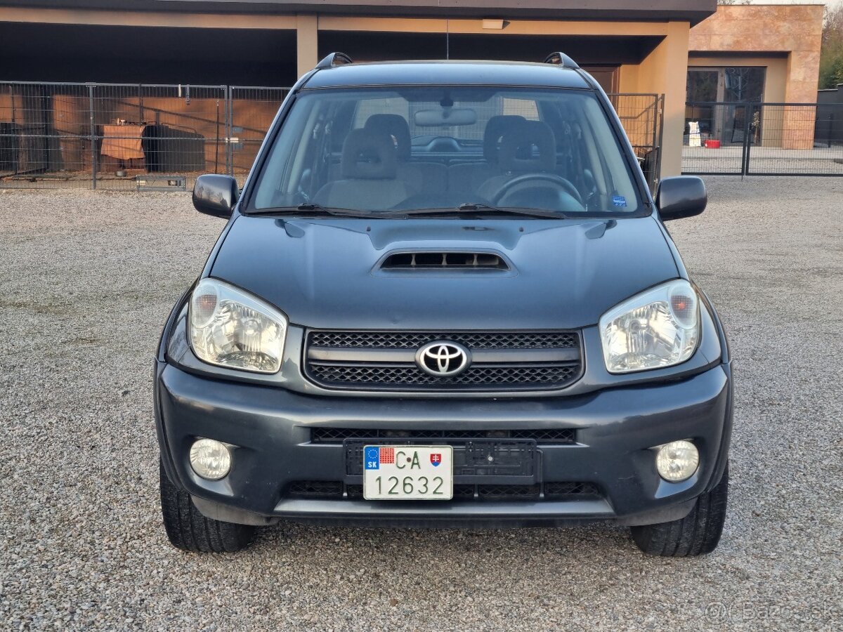 TOYOTA RAV4 2,0D4D 4x4 - 2