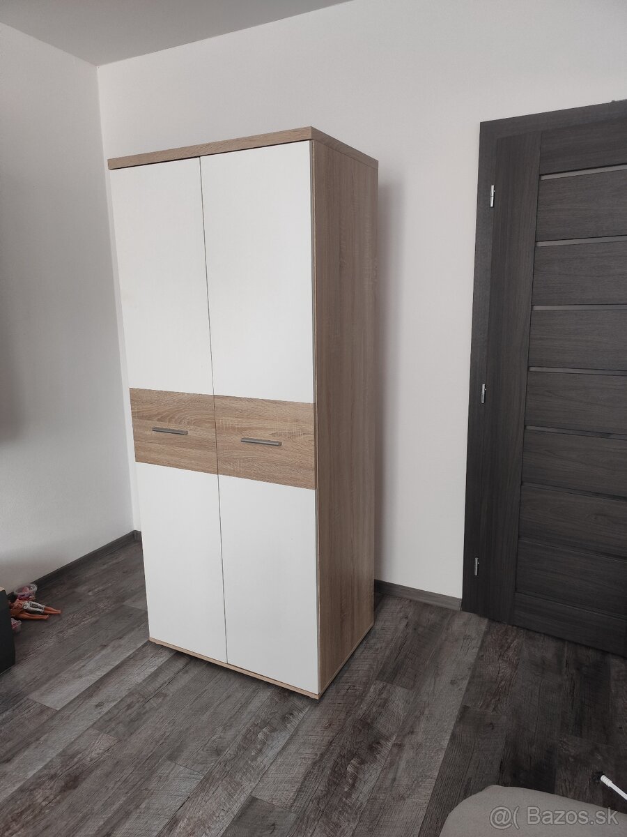 Šatníková detská skriňa - 2