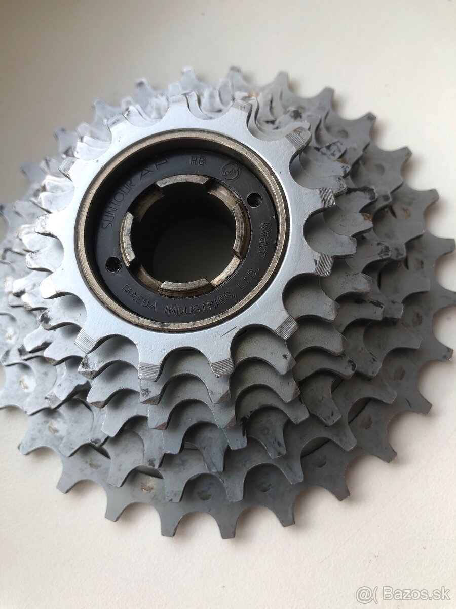 Suntour 7-kolečko 13-28z - 2