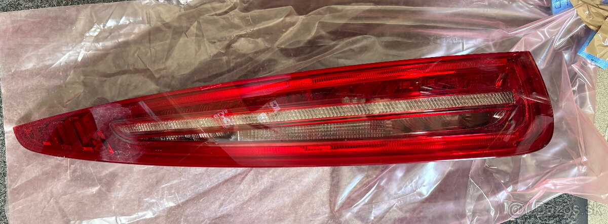 Ľavé zdané svetlo 991 - 2