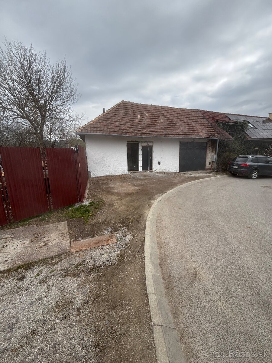 Dom/Garáže - 2