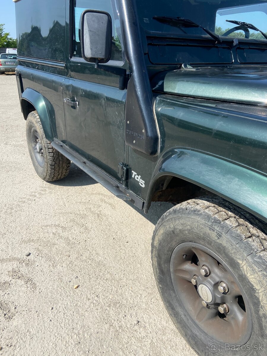 defender diely
