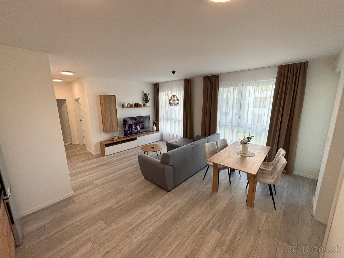 3i byt na prenájom - Sereď Cisárky - 2