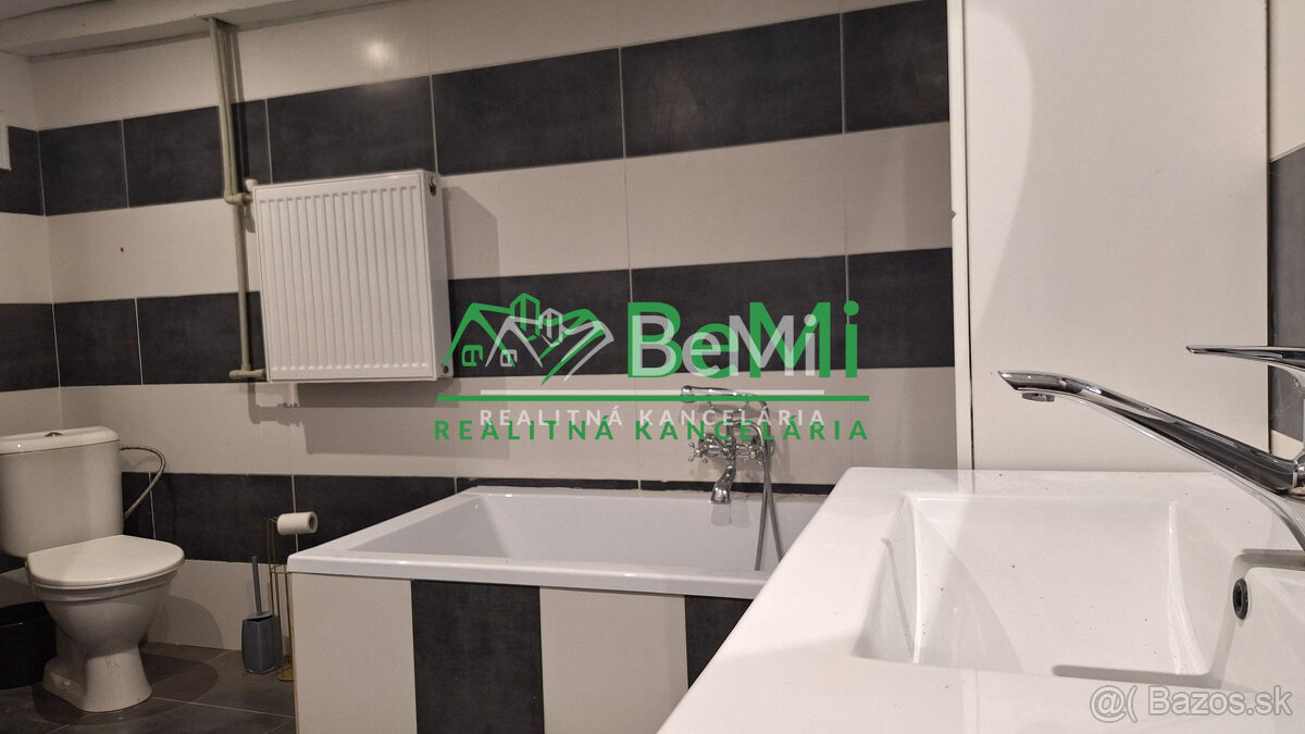 RODINNÝ DOM V PLEŠIVCI ZA 45900,-Eur - 2