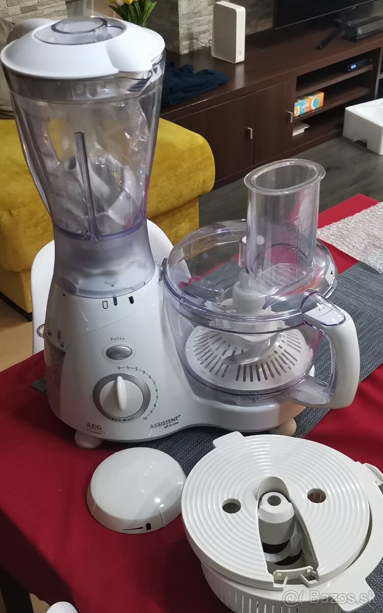 Kuchynsky robot AEG KM8XX - 2