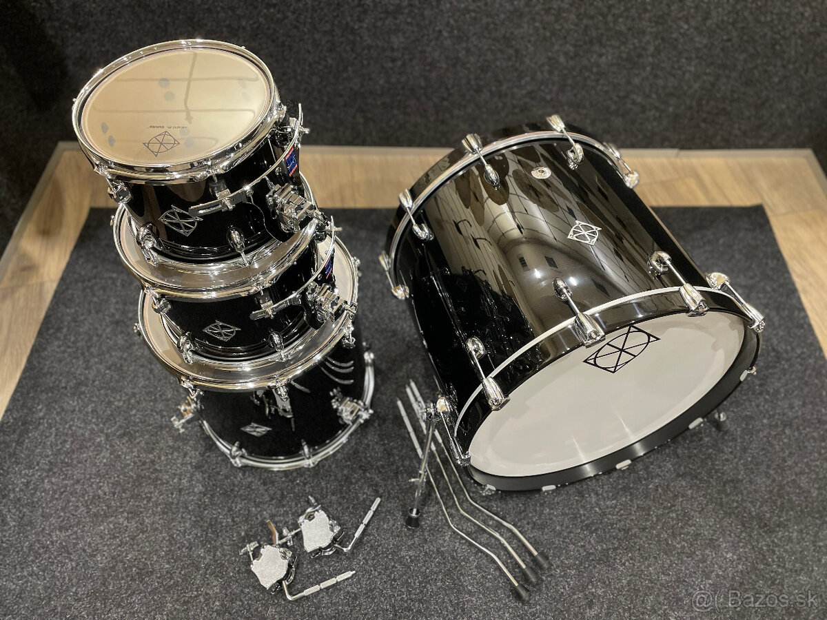 Dixon Cornerstone - 2