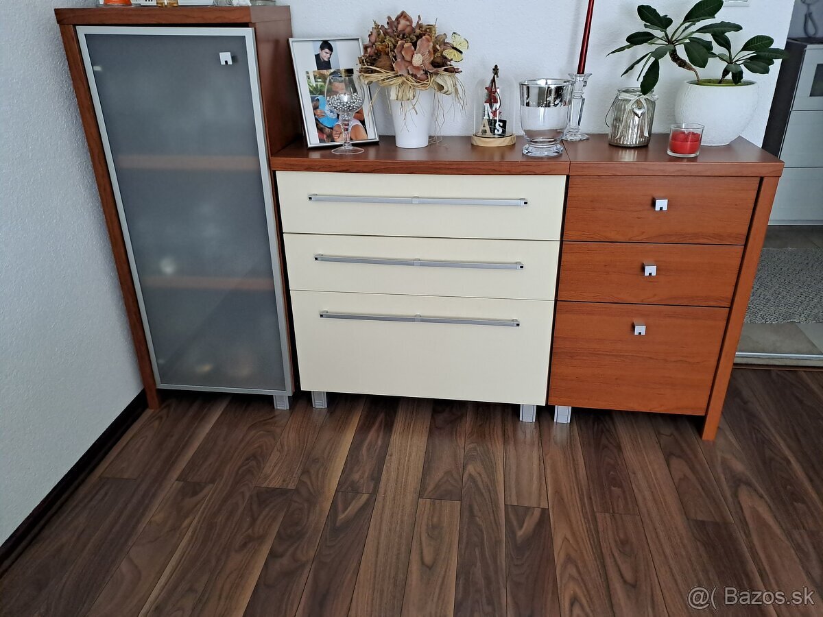 Oyvacia otava + koberec + TV - 2