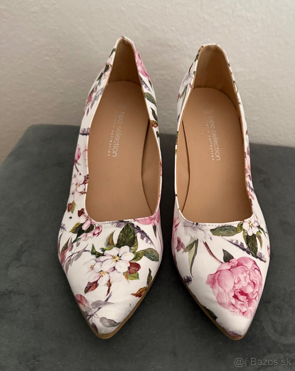 dámske kvetované lodičky veľ.38 - 2