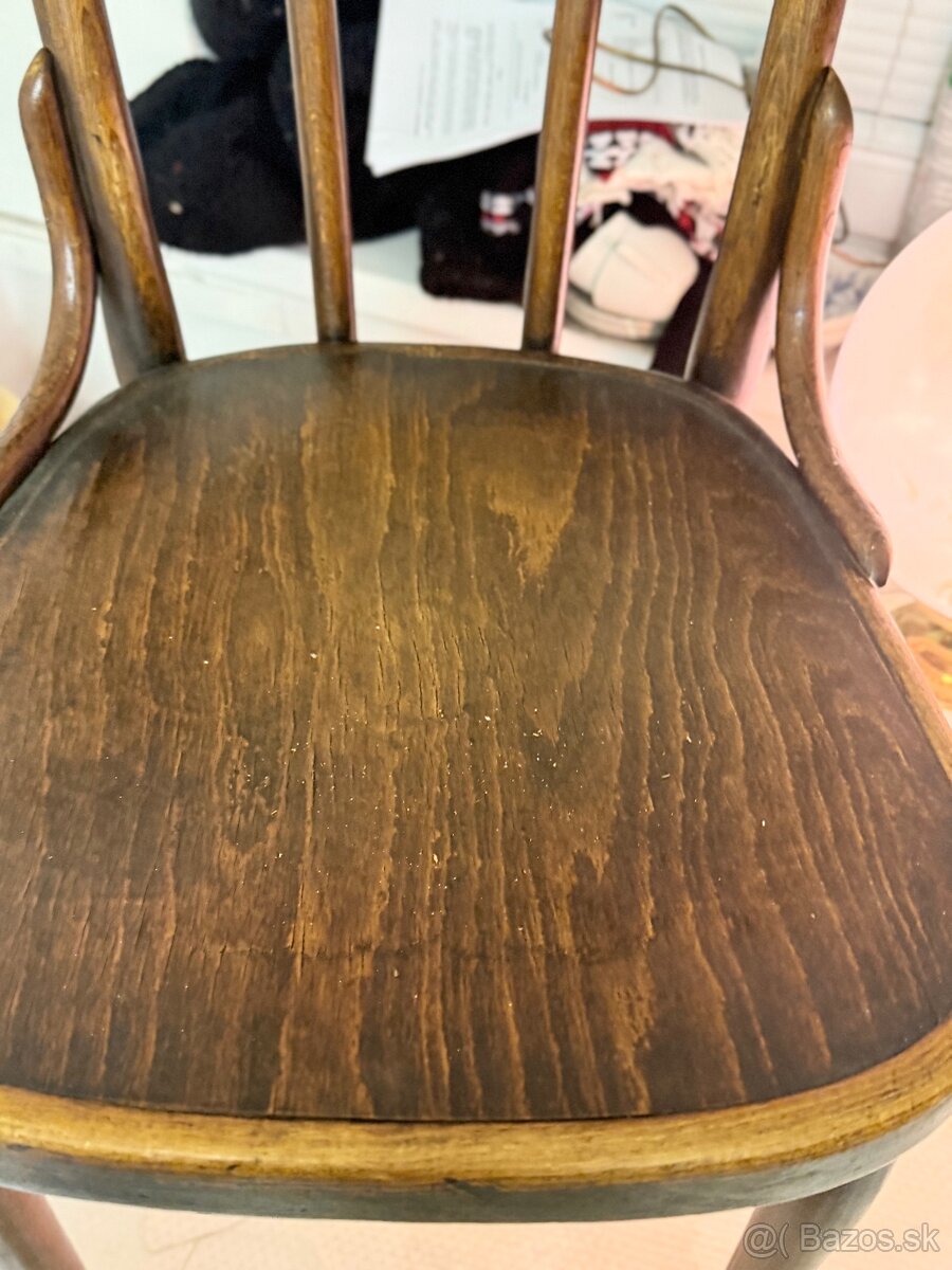 Drevene starozitne stolicky Thonet - vypredaj 70€ za obe - 2