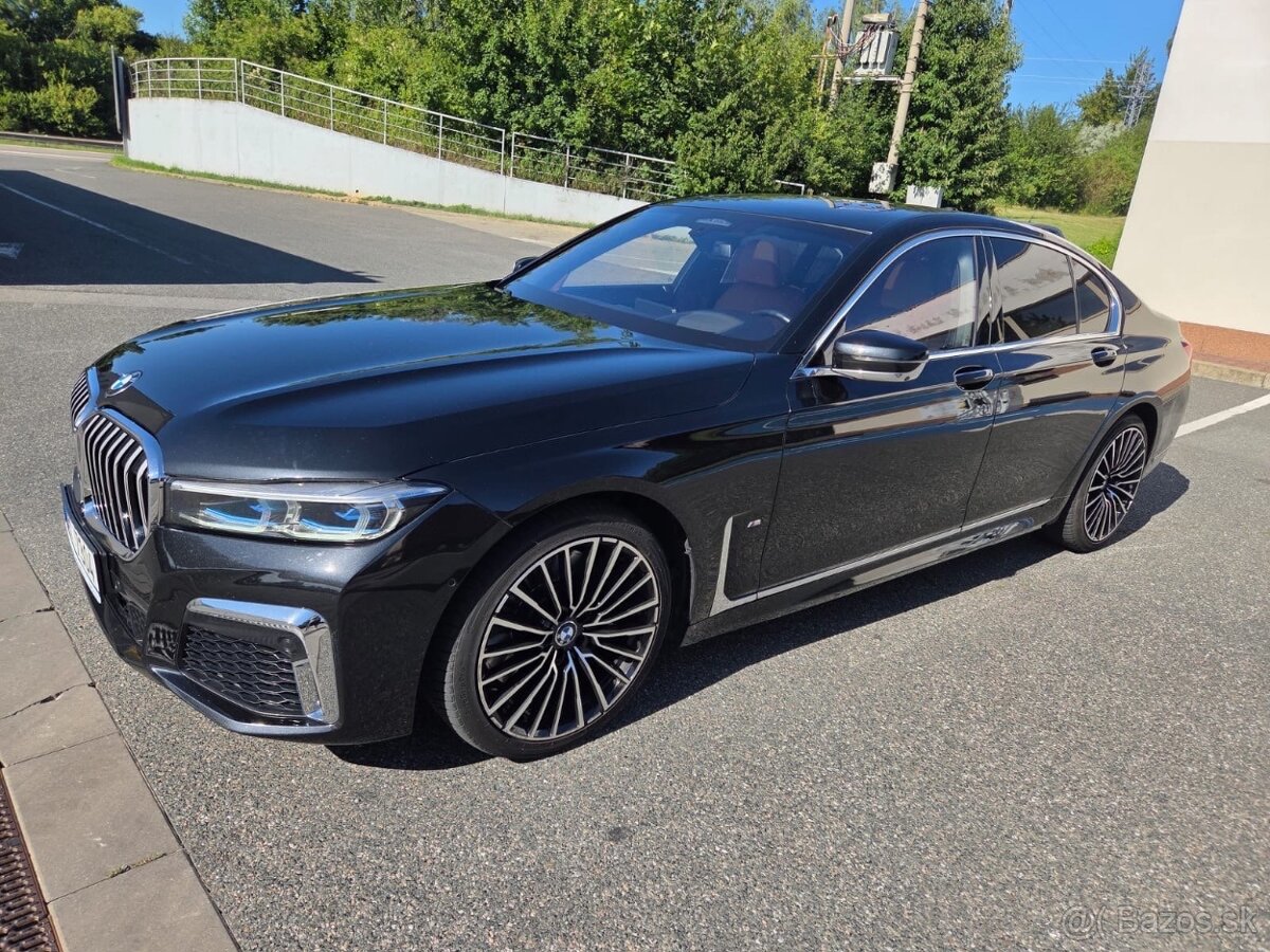 Odstúpim leasing BMW 750d Xdrive - 2