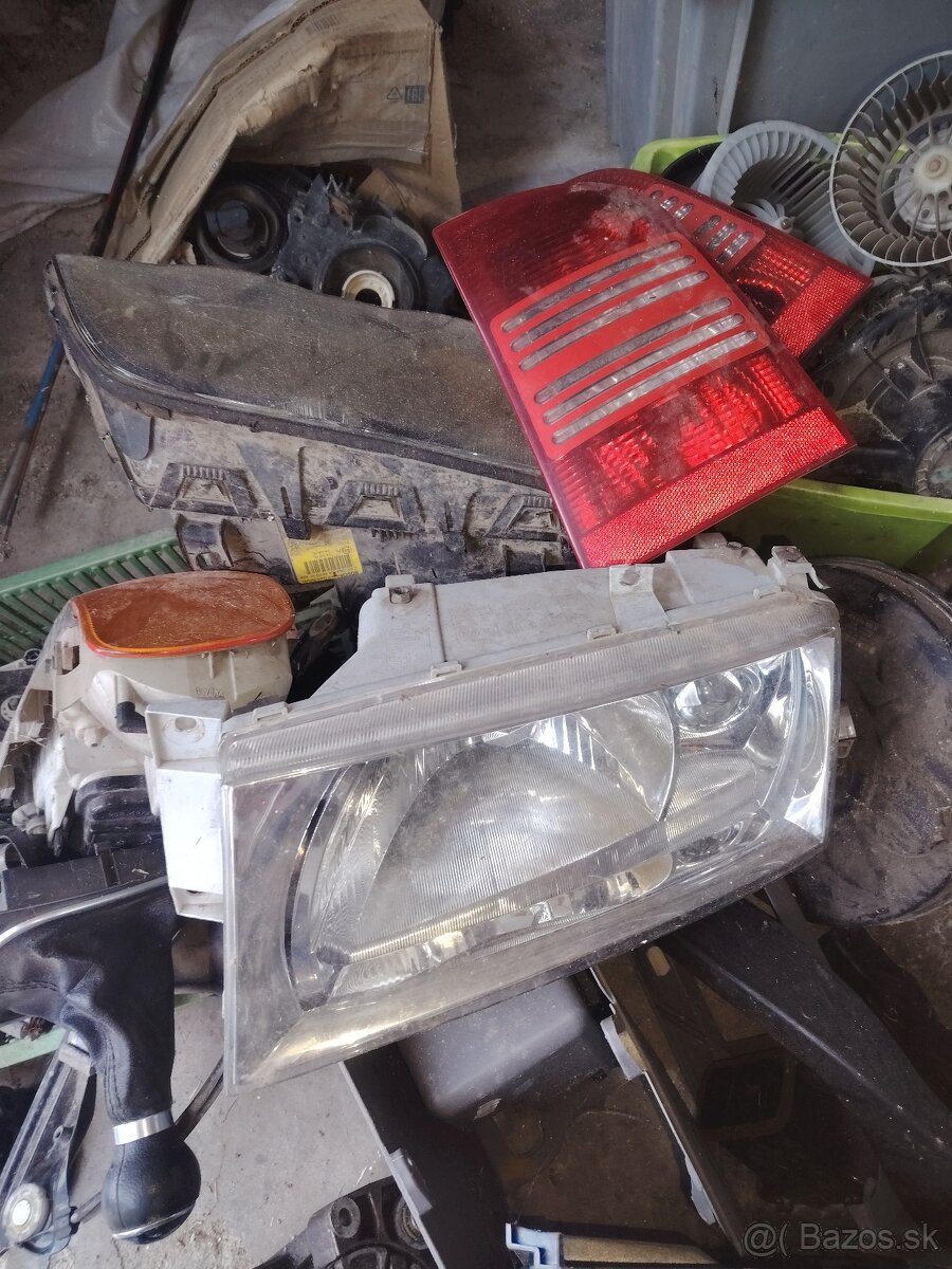 Predné Lave svetlo Octavia I - 2