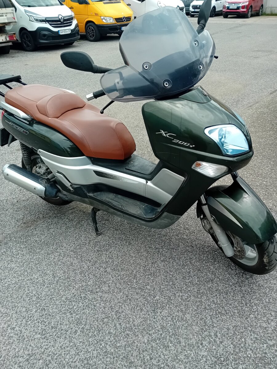 Yamaha XC 300 - 2