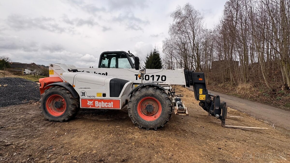 Teleskopický manipulátor BOBCAT T40 170 - 2