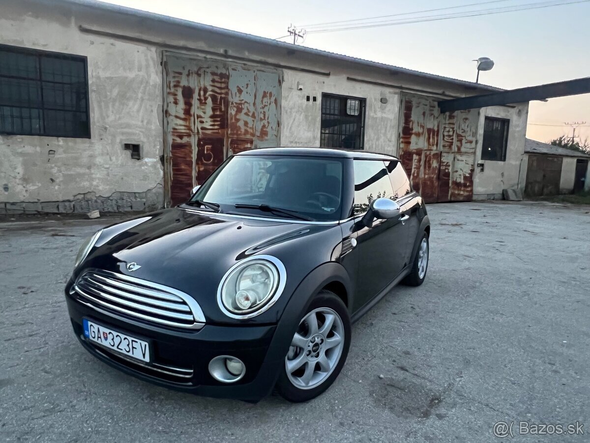 Mini COOPER R56 - 2