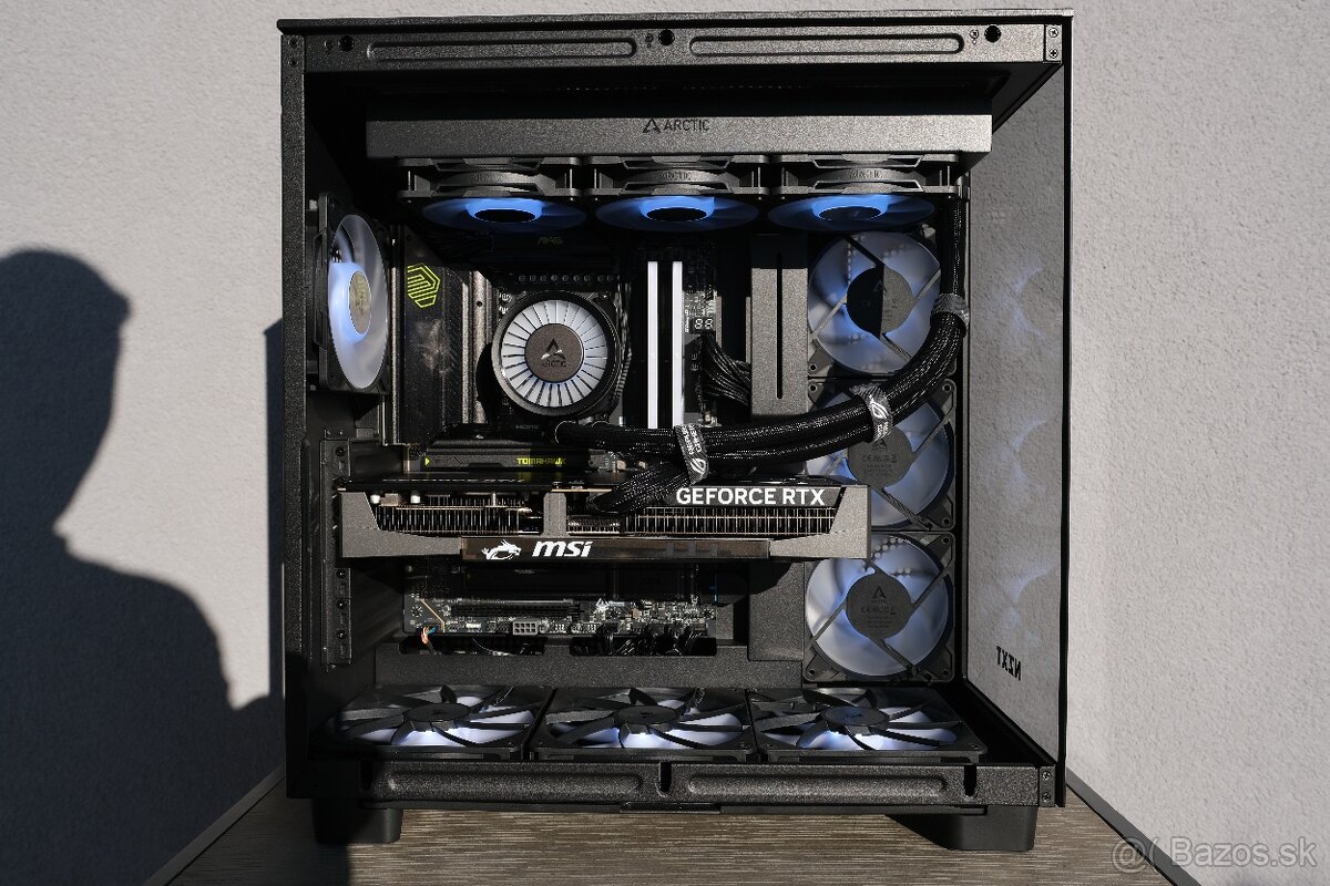 Herný PC, Ryzen 9 9950X3D, RTX 5080, 64GB RAM, 2TB SSD - 2