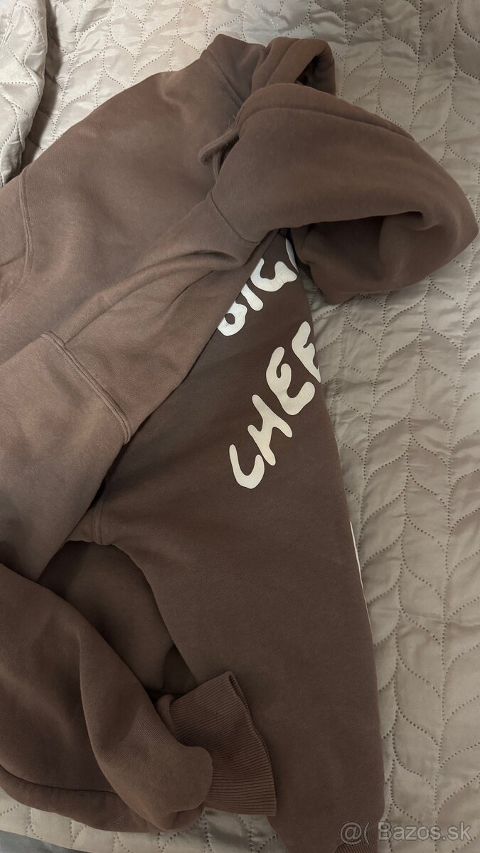 Predám mikinu s kapucňou - 2