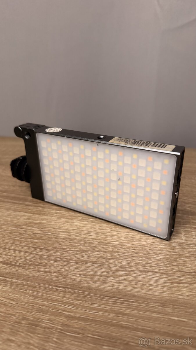 Godox M1 RGB Mini Creative LED svetlo - 2