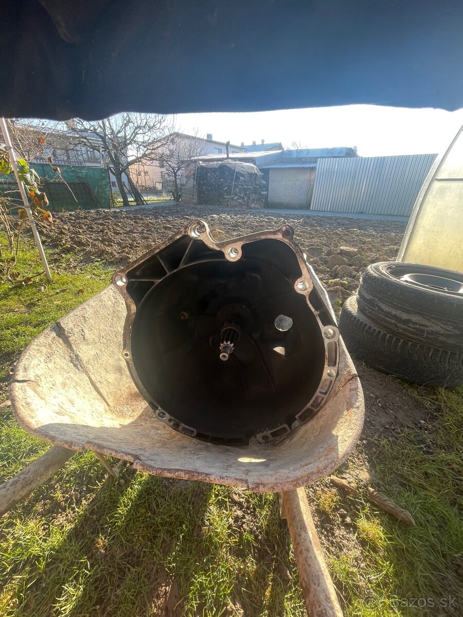 Prevodovka BMW 325i e46 - 2