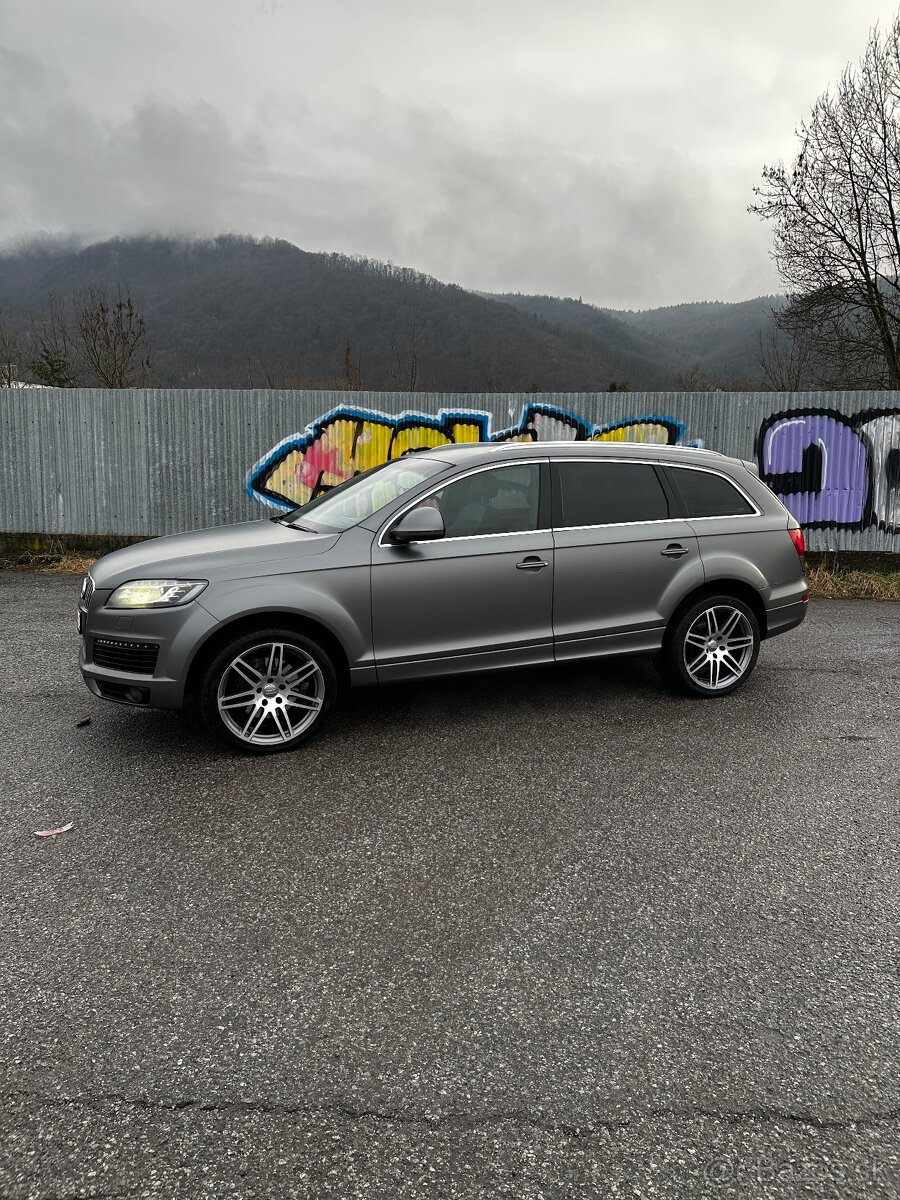 Audi Q7 3.0 TDI Quattro - 2