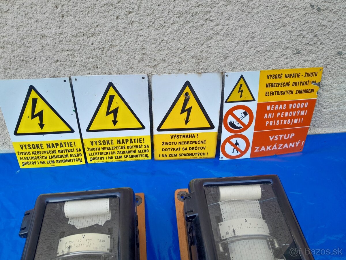 Voltmeter,ampérmeter,smaltované tabuľky. - 2