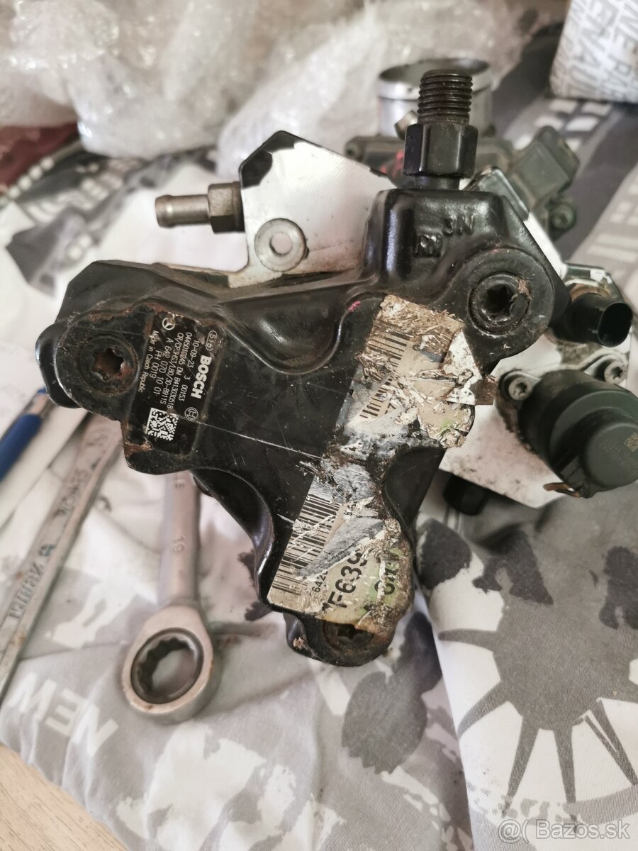 Čerpadlo mercedes benz 3.0cdi - 2